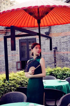 薛之谦前妻高磊鑫图片_8