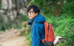 薛之谦户外登山写真高清图片_6