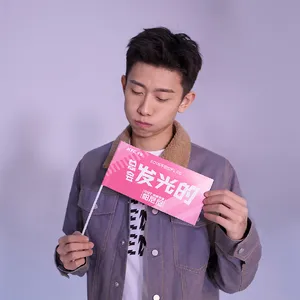 张一山代言广告搞怪帅气写真图片_3