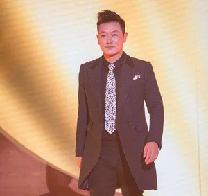 田源个人帅气写真图片