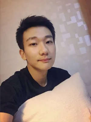 吴昊宸生活照图片_3