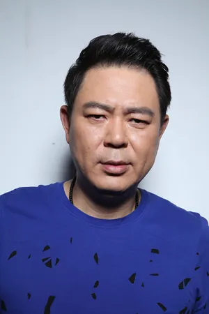 高亚麟帅气图片