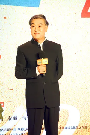 李建义写真图片_2
