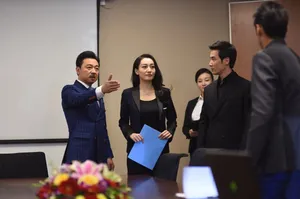 张晞临《咱们相爱吧》剧照图片_9