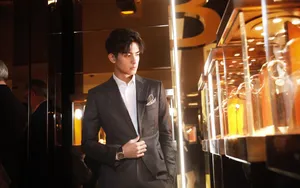 宋威龙品牌发布会帅气西装写真图片_2