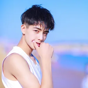 宋威龙海边清新写真图片_5
