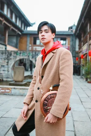 胡一天帅气高清图片