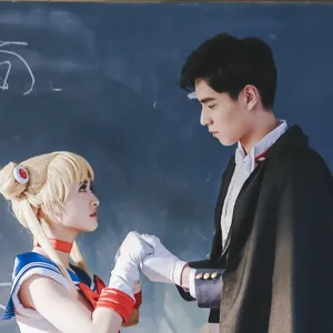 胡一天沈月美少女战士夜礼服假面cos图片_5