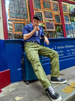 张云龙工装休闲时尚街拍图片_5