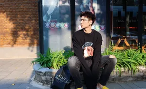 张云龙潮范儿街拍写真帅气图片_1