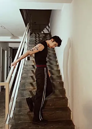 刘芮麟魅力型男帅气杂志写真图片_5
