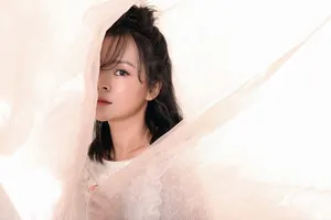王嘉眼神纯净仙气迷人别样写真图片_7