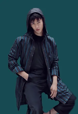 易烊千玺王嘉关晓彤杂志写真图片:正能量的炫酷三人组_1