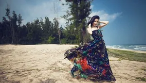 董洁迅速走出离婚阴霾与潘粤明恩爱写真曝光_3
