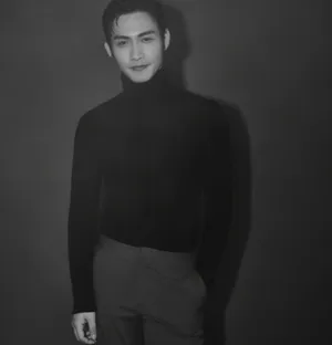 当红小生张彬彬复古风时尚写真图片_2