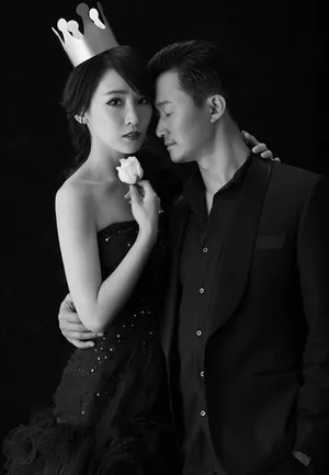 吴京谢楠黑白甜蜜大片高清图片_2