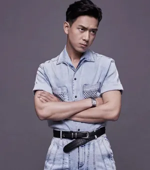 春夏李现杂志封面时尚大片写真图片_3