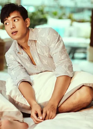 李现慵懒魅力写真图片：现男友太撩人_3