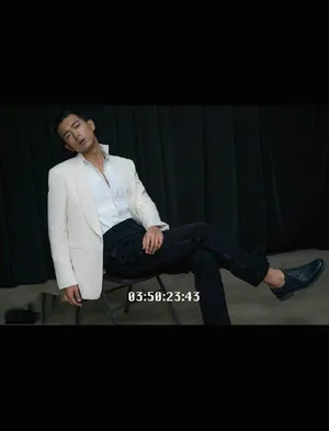 李现《男人装》魅力型男性感图片_8