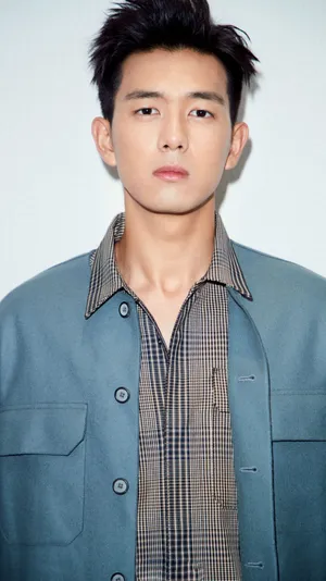 李现男友力十足休闲写真图片_2