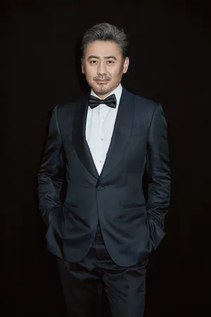 吴秀波西装写真高清图片