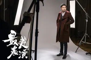 《最美表演》雷佳音花絮照图片