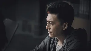 靳东《守卫者-浮出水面》剧照图片