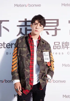 曾舜晞帅气时尚图片_5