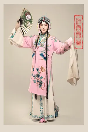 于毅《灵魂摆渡之风华绝代》戏曲花旦写真图片_3