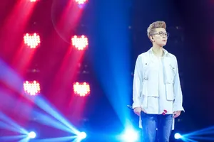 于毅《跨界歌王》最新时尚造型图片_2