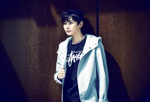 超能少年侯明昊《Easy》杂志写真图片_9