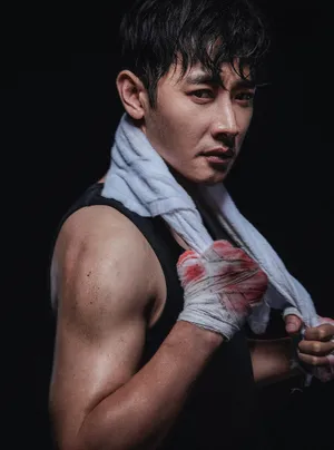 罗晋背心型男帅气图片_5