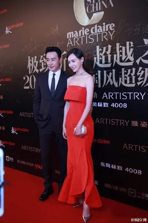 罗晋唐嫣公开恋情后甜蜜合体亮相太完美了_7