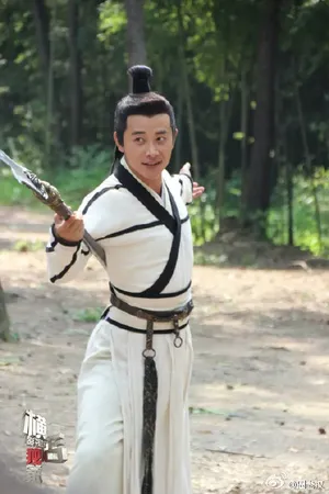 《封神》历时五个月的拍摄，扮演杨戬那一副“朝歌城危罗晋图片
