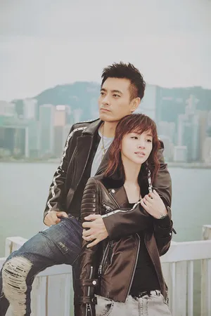 陈龙章龄之香港幸福街拍高清图片