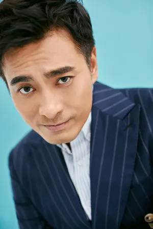 陈龙西装魅力写真图片第1张