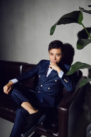 陈龙西装魅力写真图片_8