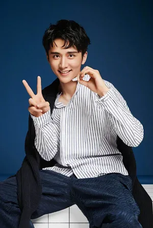 张新成帅气型男时尚写真大片_6