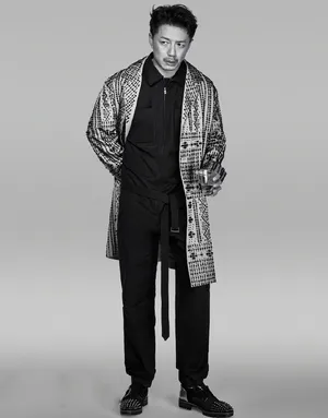 段奕宏帅气型男黑白大片写真图片_2