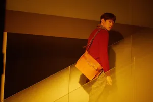 魏大勋文艺风格时尚写真图片_1