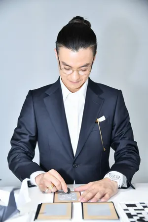 周一围个性绅士活动写真图片_4