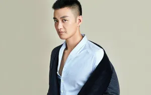 周一围时尚写真图片：切换少年模式_3