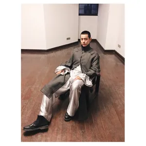 纪凌尘秀场高清帅气图片