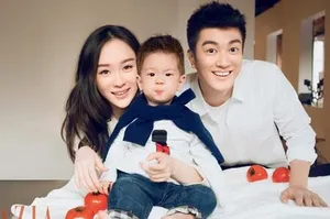 杜江霍思燕携子嗯哼温馨全家福写真图片_4