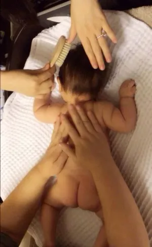 杜江晒儿子全裸照霍思燕手上鸽子蛋超抢眼_1