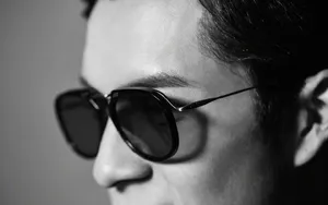 韩东君儒雅绅士风时尚写真图片_3
