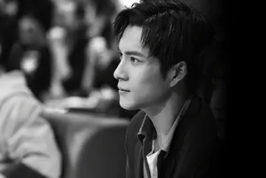 韩东君跨界歌王发布会帅气图片_5