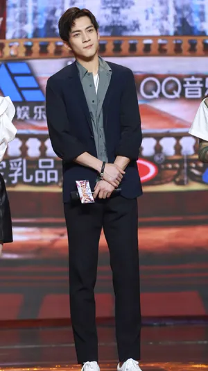 韩东君跨界歌王发布会帅气图片_6