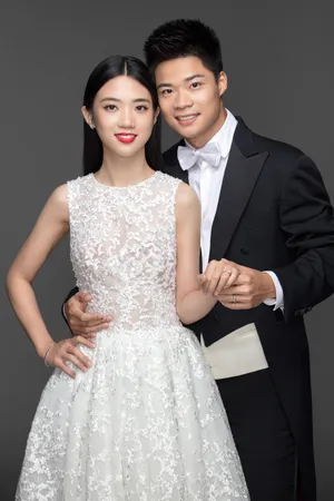 苏炳添林艳芳婚纱照图片_4