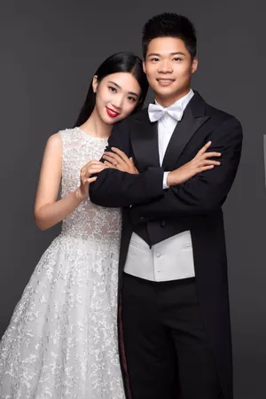 苏炳添林艳芳婚纱照图片_5